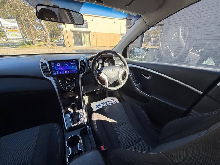 2013 Hyundai i30 Active GD Phantom Black