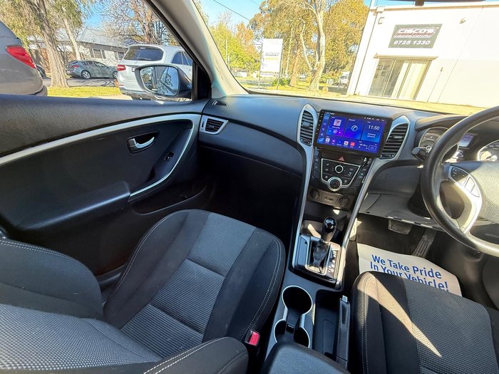 2013 Hyundai i30 Active GD Phantom Black