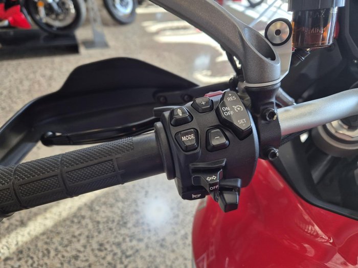 2023 Ducati Multistrada V4S Multistrada Red