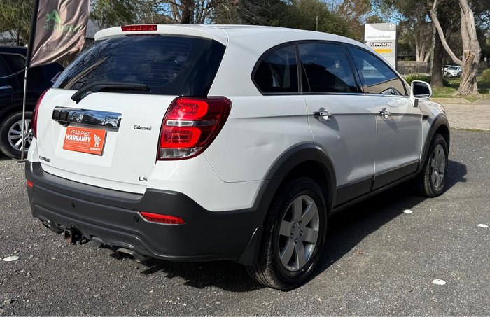 2016 Holden Captiva LS CG MY16 Summit White