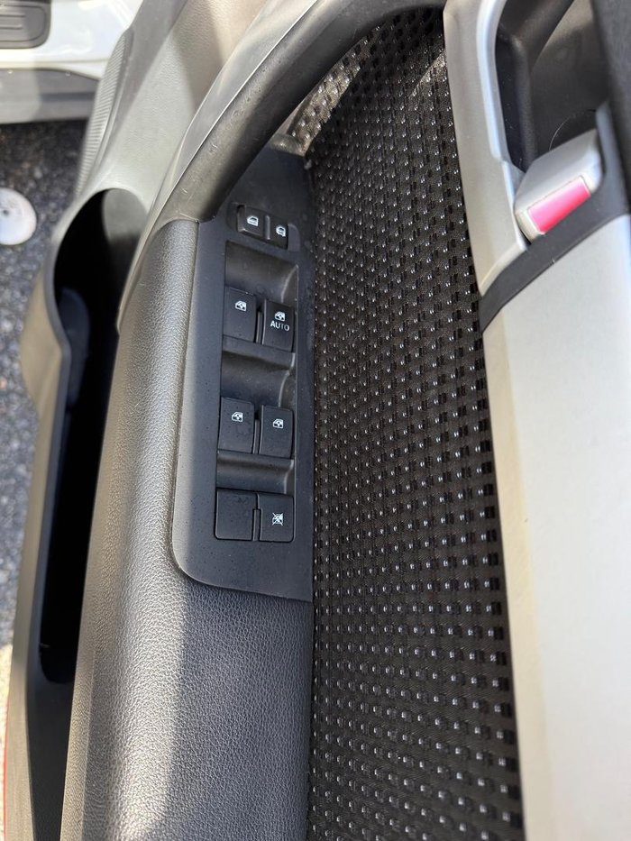 2016 Holden Captiva LS CG MY16 Summit White