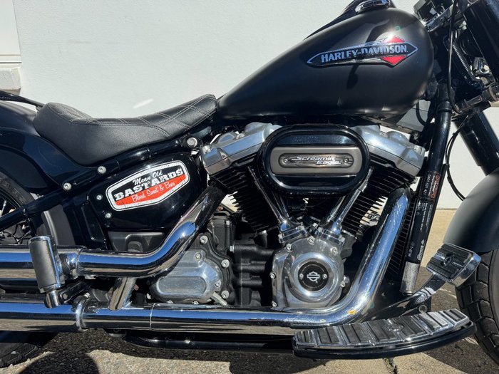 2019 Harley-Davidson FLSL SOFTAIL SLIM (107) black