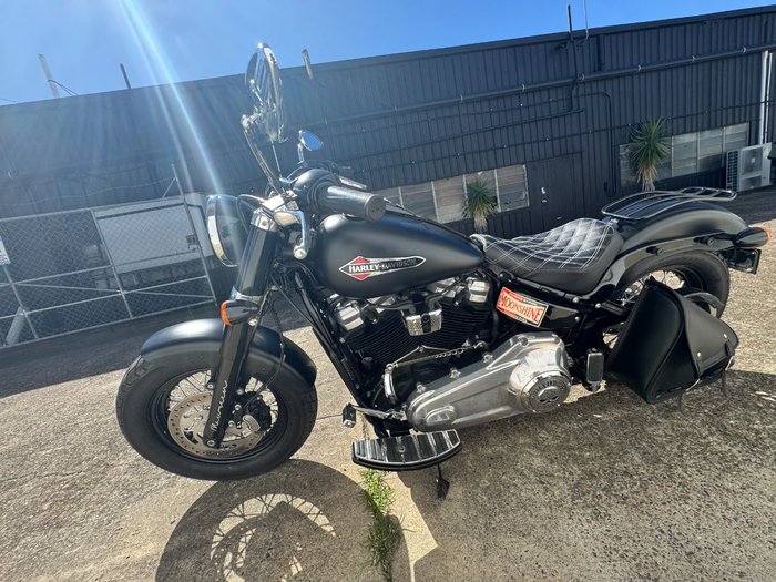 2019 Harley-Davidson FLSL SOFTAIL SLIM (107) black