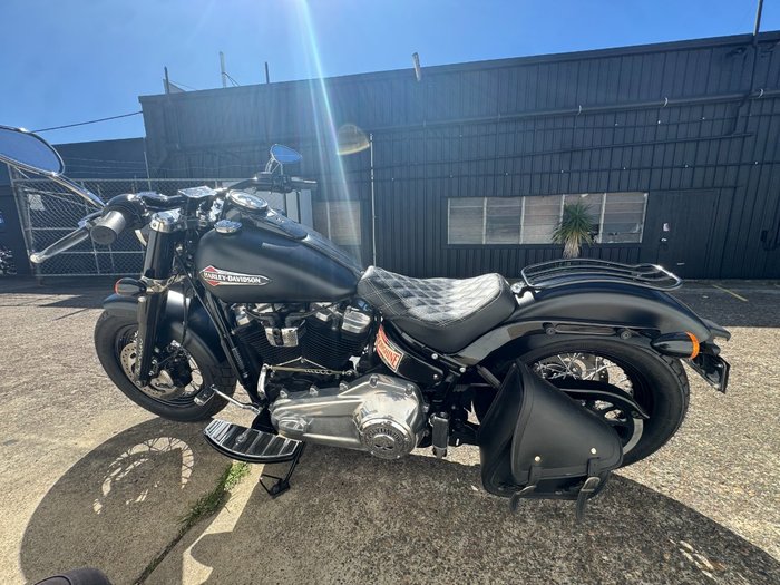 2019 Harley-Davidson FLSL SOFTAIL SLIM (107) black