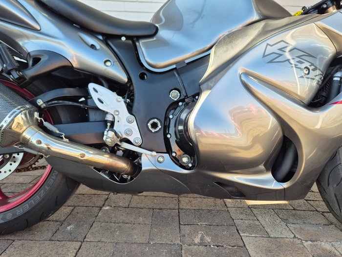 2019 Suzuki GSX1300RA (HAYABUSA) GREY