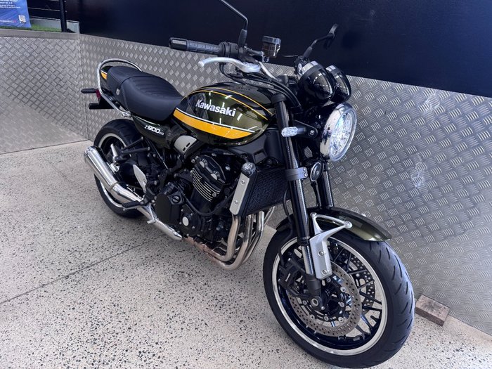 2020 Kawasaki Z900RS (ZR900C) GREEN