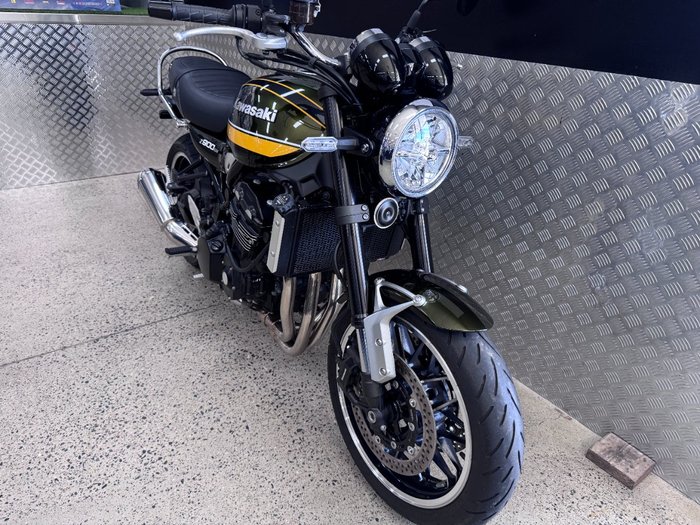 2020 Kawasaki Z900RS (ZR900C) GREEN