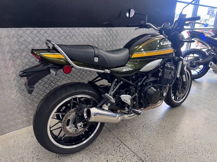 2020 Kawasaki Z900RS (ZR900C) GREEN