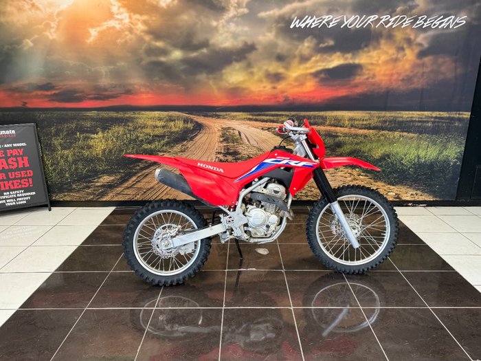 2023 Honda CRF250F RED
