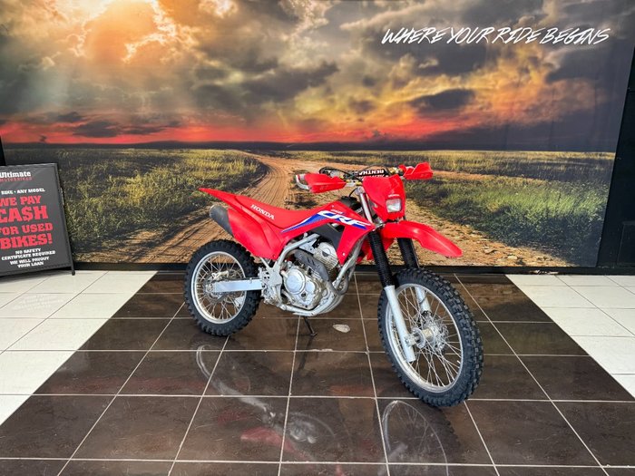 2023 Honda CRF250F RED