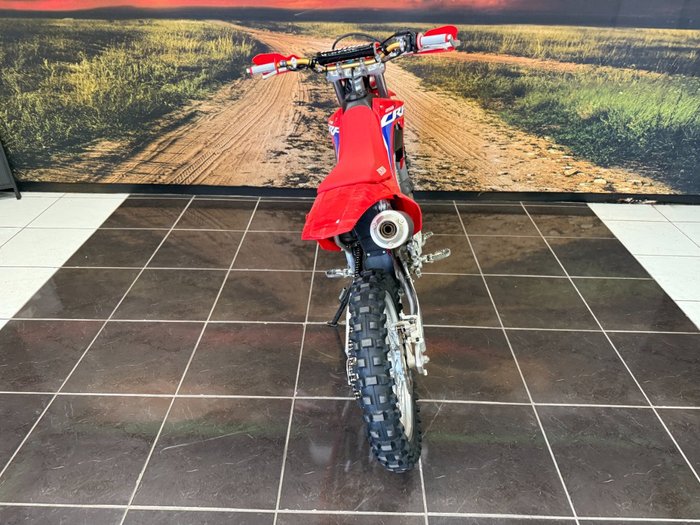 2023 Honda CRF250F RED