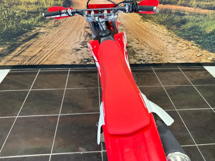 2020 Honda CRF250F RED