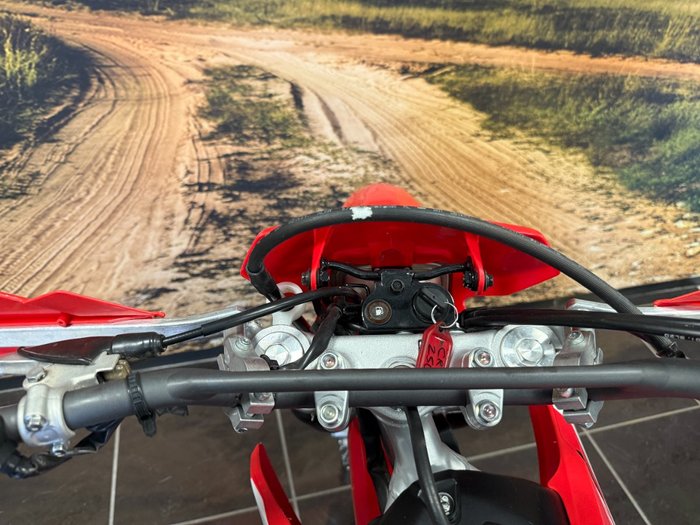 2020 Honda CRF250F RED