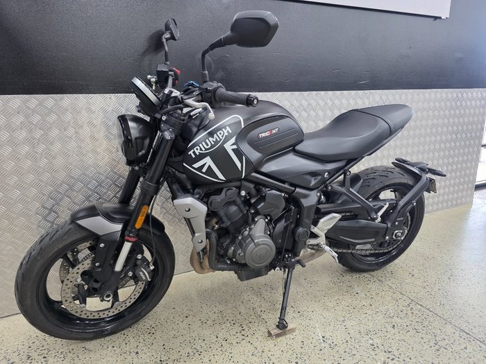2023 Triumph TRIDENT 660 BLACK