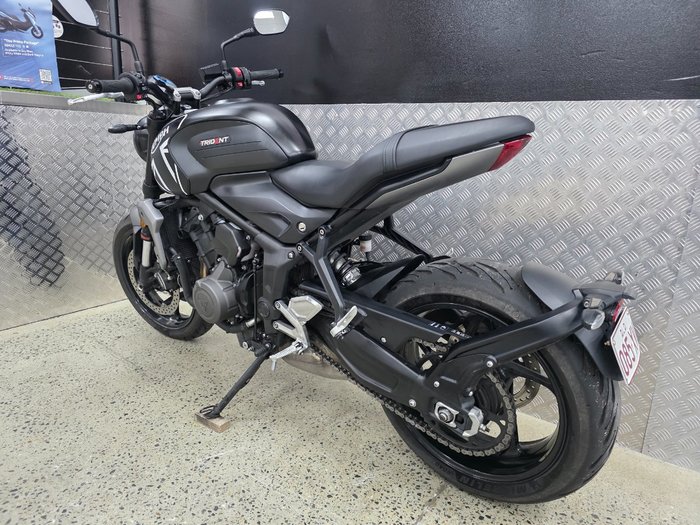 2023 Triumph TRIDENT 660 BLACK