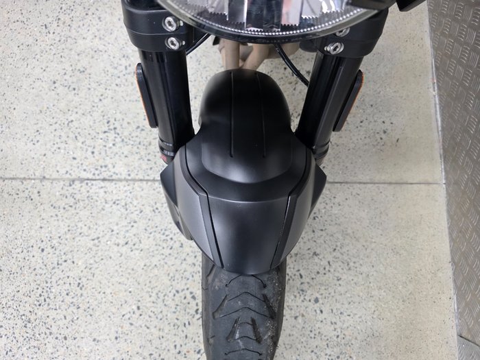 2023 Triumph TRIDENT 660 BLACK