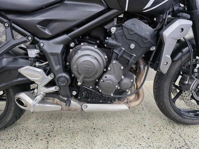 2023 Triumph TRIDENT 660 BLACK