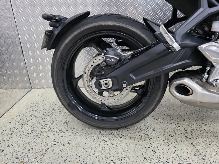 2023 Triumph TRIDENT 660 BLACK