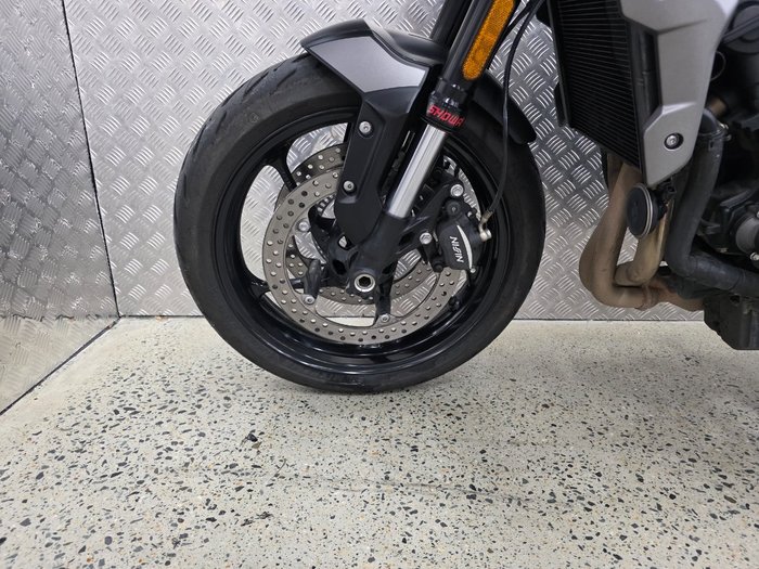 2023 Triumph TRIDENT 660 BLACK