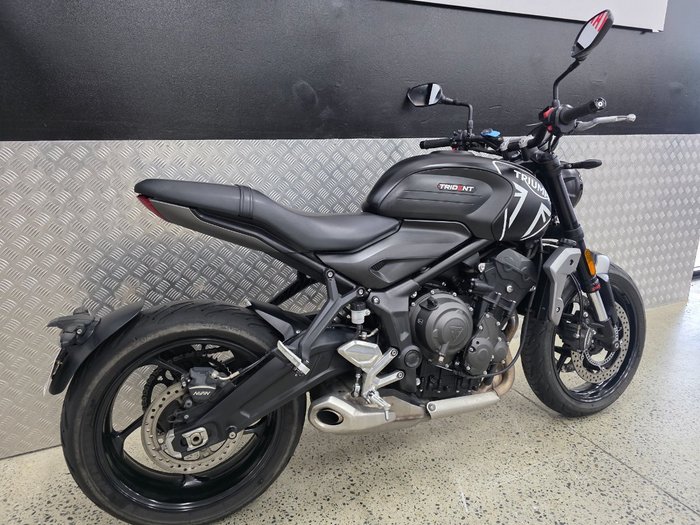 2023 Triumph TRIDENT 660 BLACK