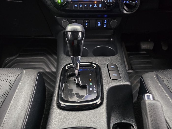 2022 Toyota Hilux Rogue GUN126R 4X4 Dual Range White