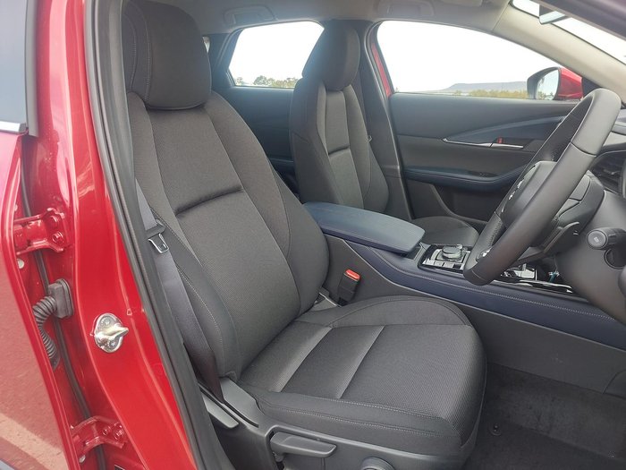 2025 Mazda CX-30 G20 Evolve