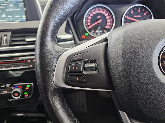 2016 BMW X1 sDrive18d F48 Black