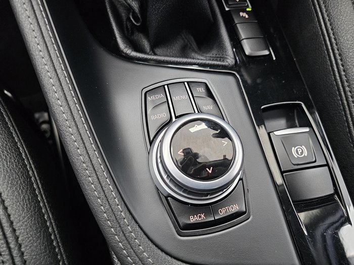 2016 BMW X1 sDrive18d F48 Black