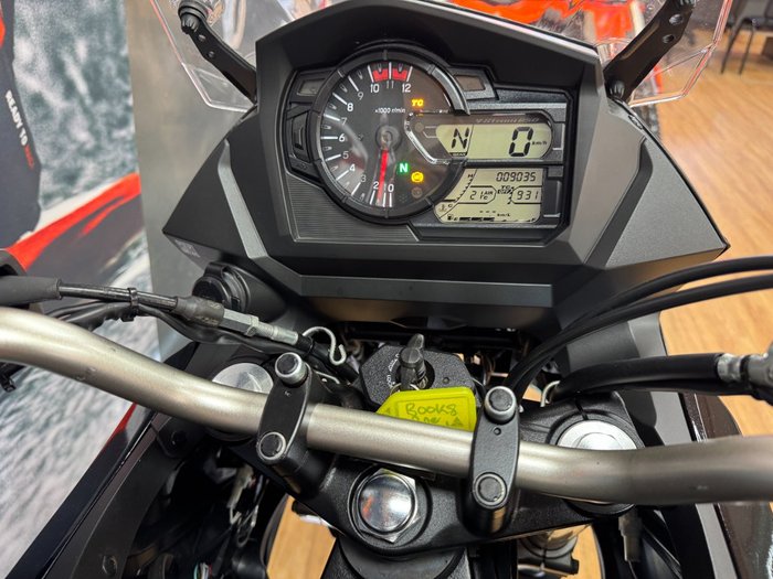 2020 Suzuki V-STROM 650XT (DL650XA) GLASS SPARKLE BLACK
