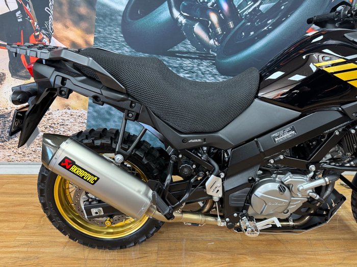 2020 Suzuki V-STROM 650XT (DL650XA) GLASS SPARKLE BLACK
