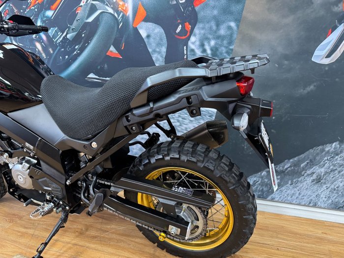 2020 Suzuki V-STROM 650XT (DL650XA) GLASS SPARKLE BLACK