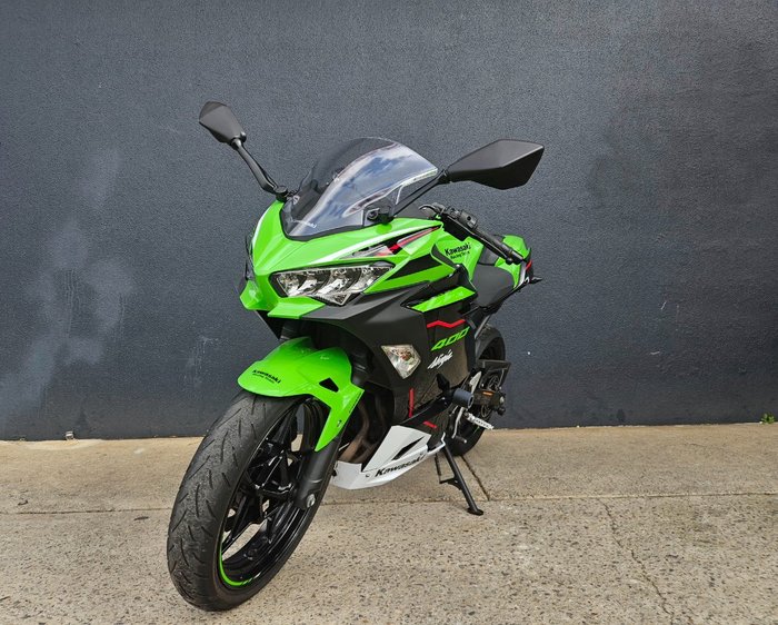 2020 Kawasaki NINJA 400 KRT EDITION GREEN