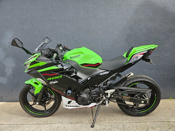 2020 Kawasaki NINJA 400 KRT EDITION GREEN