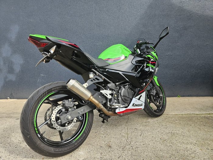 2020 Kawasaki NINJA 400 KRT EDITION GREEN