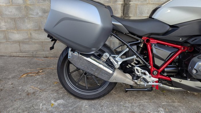 2017 BMW Motorrad R1200R Grey