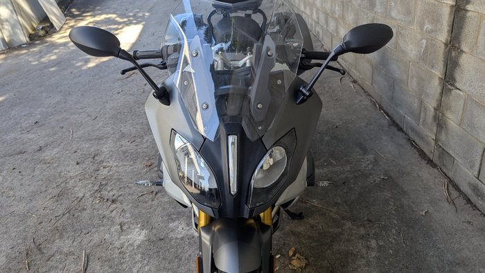 2017 BMW Motorrad R1200R Grey
