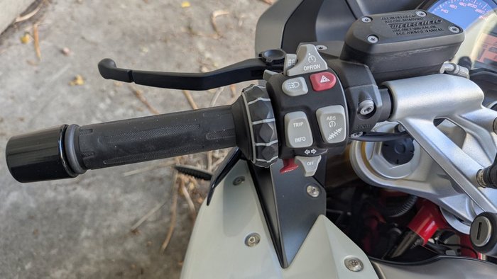 2017 BMW Motorrad R1200R Grey