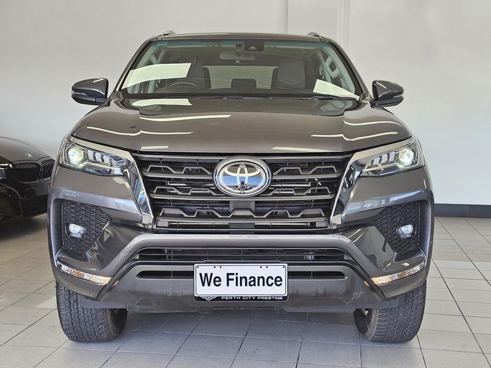 2024 Toyota Fortuner GXL GUN156R 4X4 Dual Range Graphite