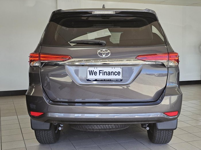 2024 Toyota Fortuner GXL GUN156R 4X4 Dual Range Graphite