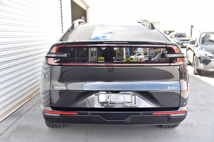 2025 Deepal E07 Performance