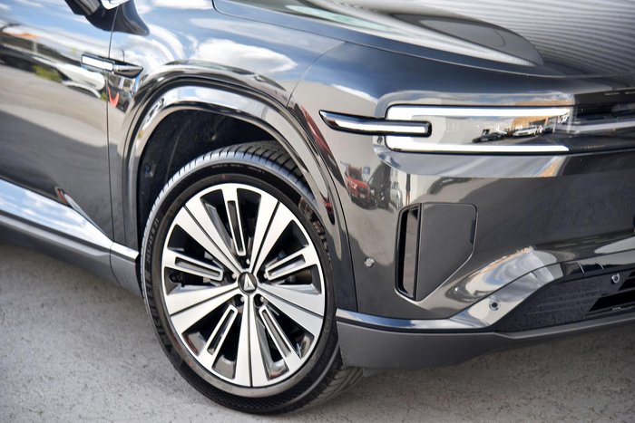 2025 Deepal E07 Performance