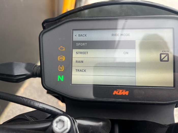 2021 KTM 890 Duke R Duke Orange