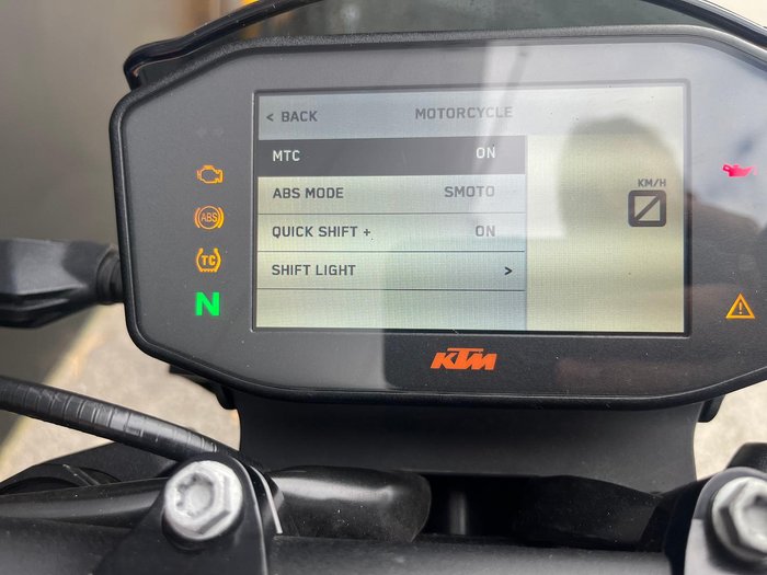 2021 KTM 890 Duke R Duke Orange