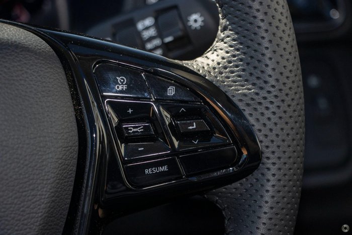 2025 Mahindra XUV3XO AX7L