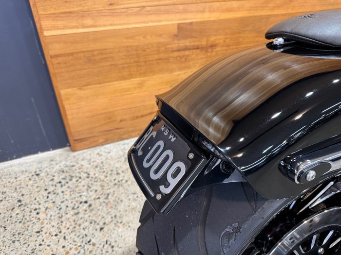 2016 Harley-davidson FXSB SOFTAIL BREAKOUT Black