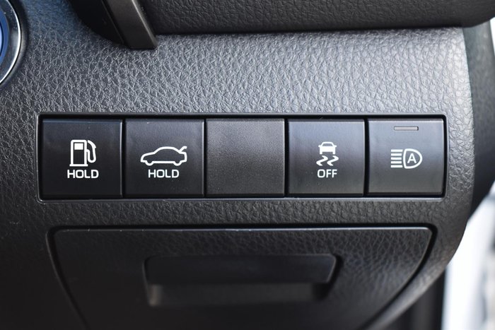 2024 Toyota Camry Ascent AXVH70R Glacier White