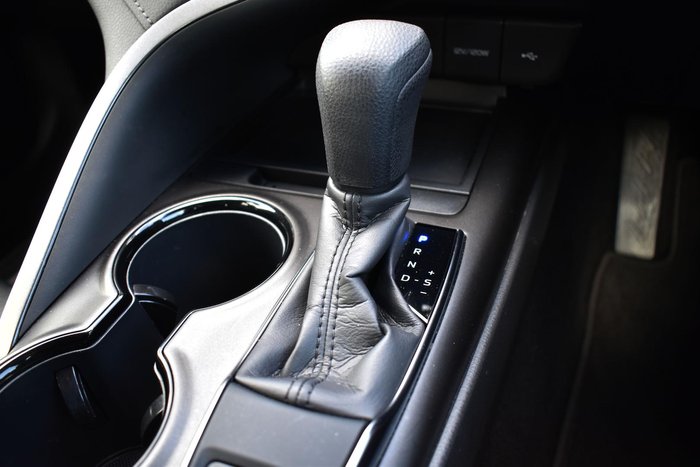2024 Toyota Camry Ascent AXVA70R Glacier White