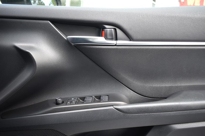 2024 Toyota Camry Ascent AXVA70R Glacier White