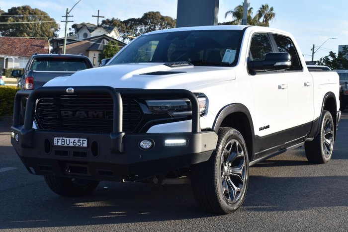 2024 RAM 1500 Limited RamBox DT MY24 4X4 Dual Range Bright White
