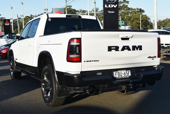 2024 RAM 1500 Limited RamBox DT MY24 4X4 Dual Range Bright White